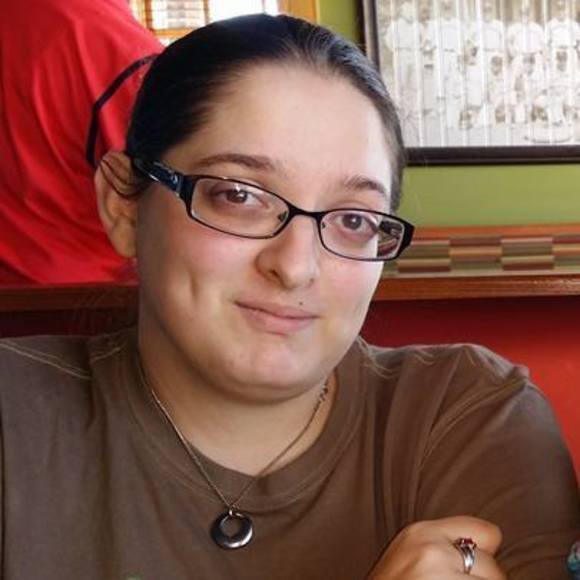 Meet your Posher, Christina - Picture 1 of 1